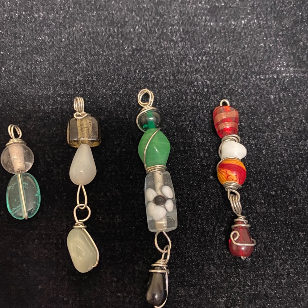 Darling Pendants - Picture 2 of 3
